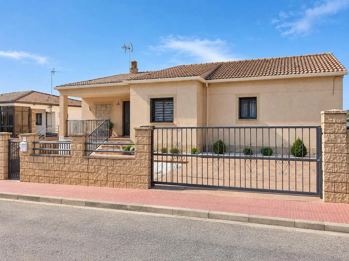 House with terrace for sale in Residencial Park, imagen 4