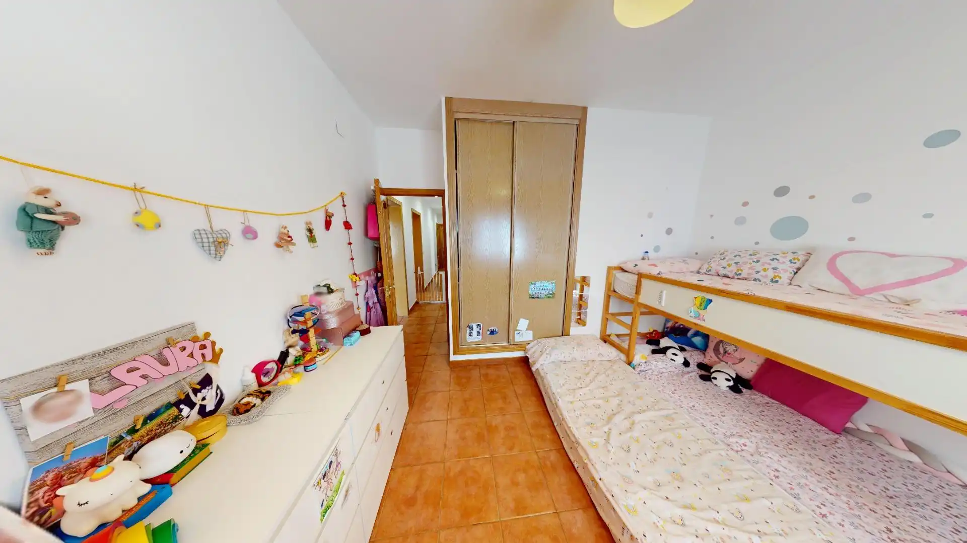 Habitación de Casa o chalet en venta en El Molar (Madrid) con Aire acondicionado, Calefacción y Jardín privado