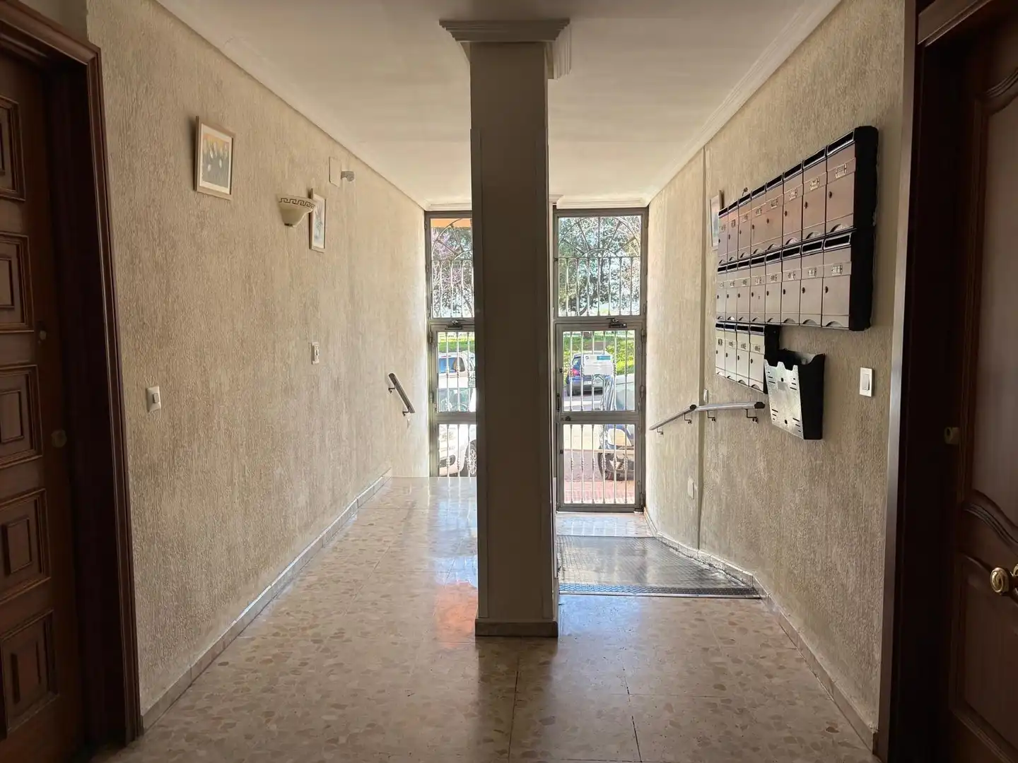 Flat for sale in Algeciras  with Air Conditioner and Heating