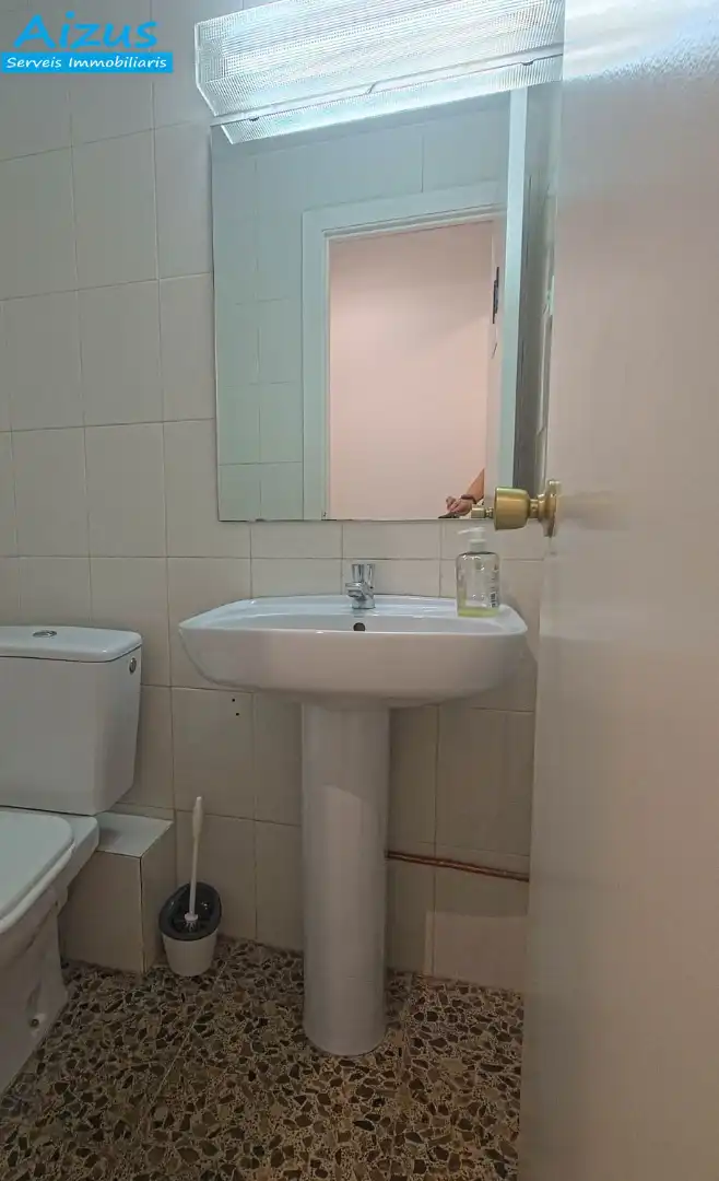 Local comercial en alquiler en Centre - Eixample – Can Llobet, imagen 17