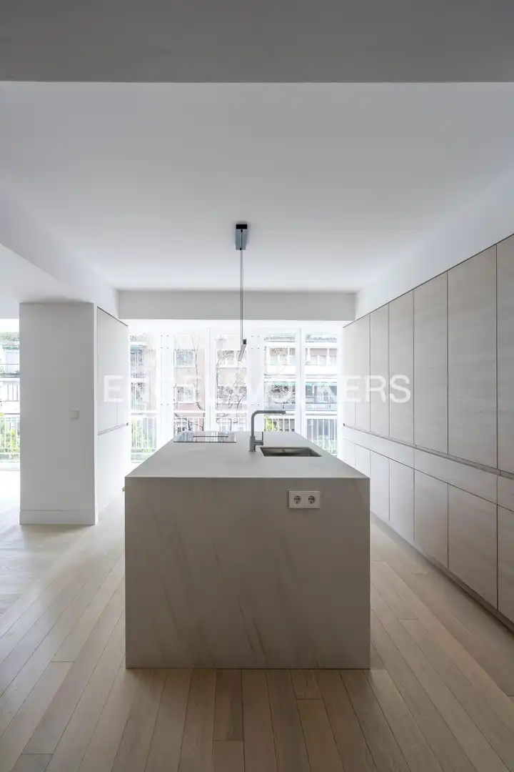 Küche von Wohnung zum Verkauf in Madrid mit Klimaanlage, Heizung und Abstellraum