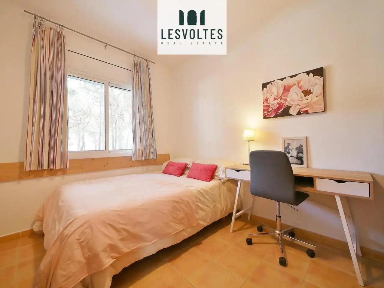 Bedroom of Houses for sale in Pals  with Air Conditioner, Private garden and Balcony