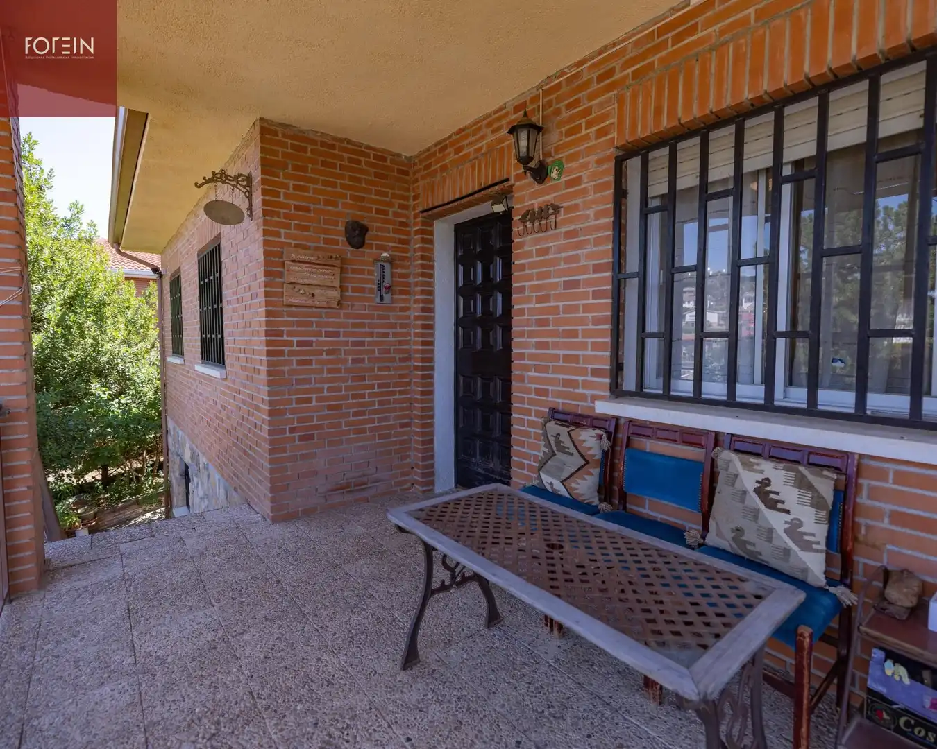 Vista exterior de Casa o chalet en venta en El Casar con Aire acondicionado, Calefacción y Jardín privado