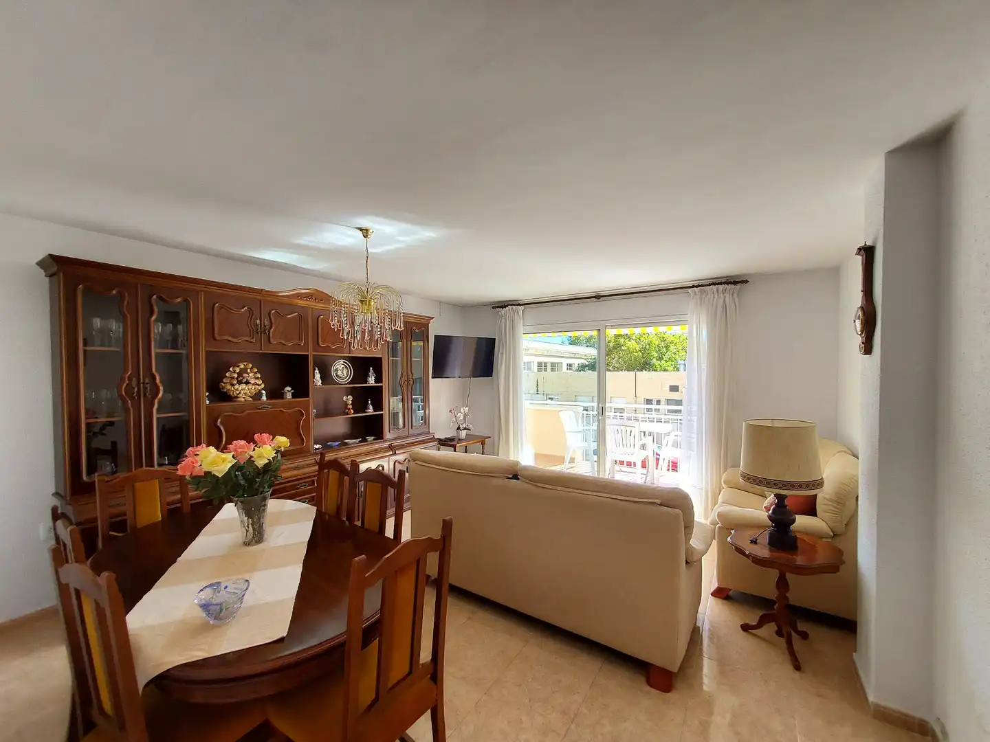 Sala d'estar de Apartament en venda en El Vendrell amb Terrassa, Moblat i Forn