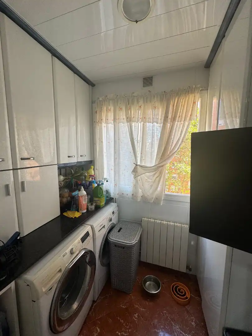 Kitchen of Flat for sale in Salut - Lloreda