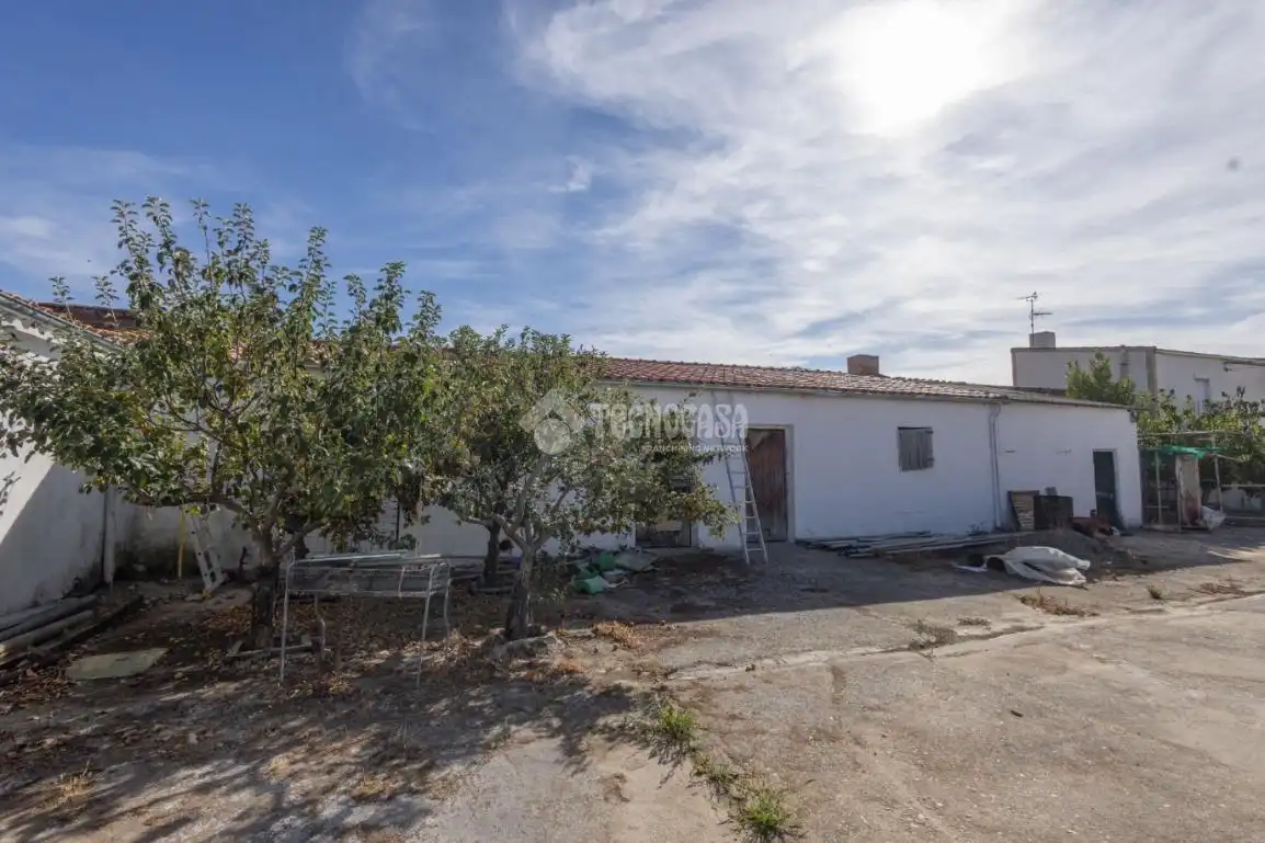 Casa amb jardí en venda a Encinas de Abajo, imagen 7