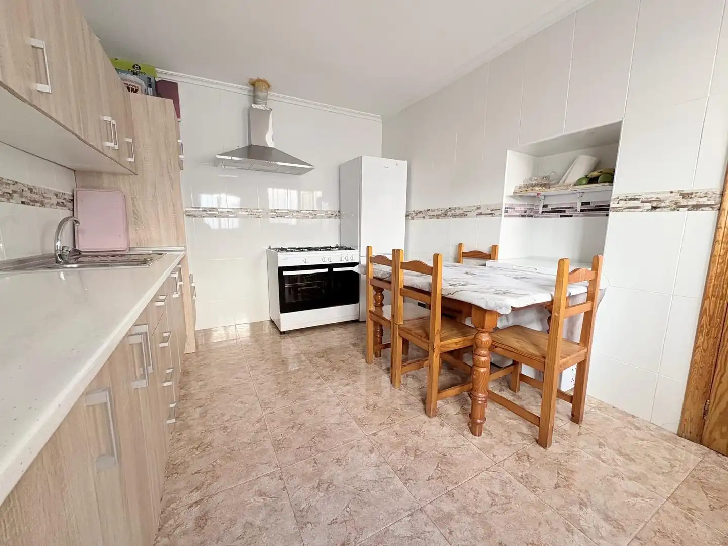 Cuina de Casa o xalet en venda en Pedanías Este