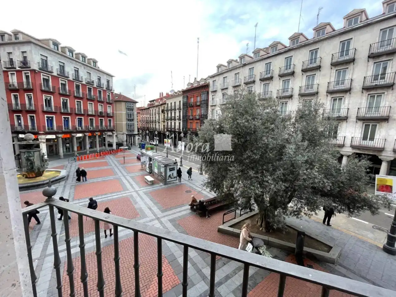 Piso en venta en Plaza Fuente Dorada, Centro