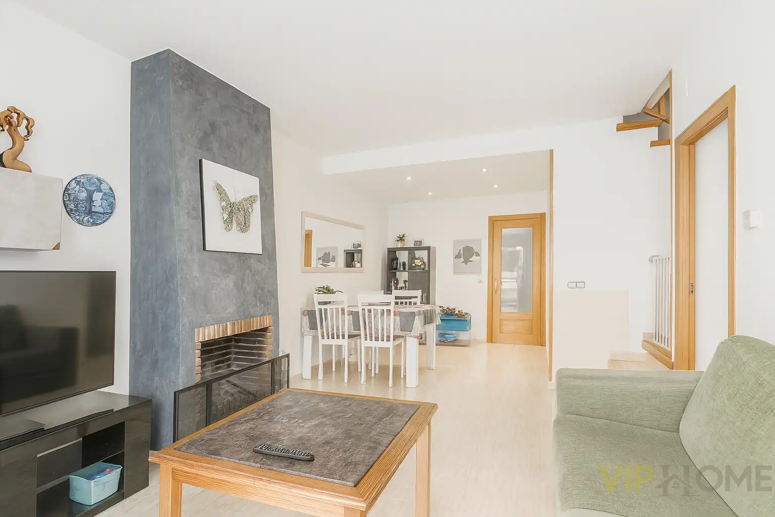 Sala de estar de Casa adosada en venta en Santa Cristina d'Aro con Calefacción, Terraza y Trastero