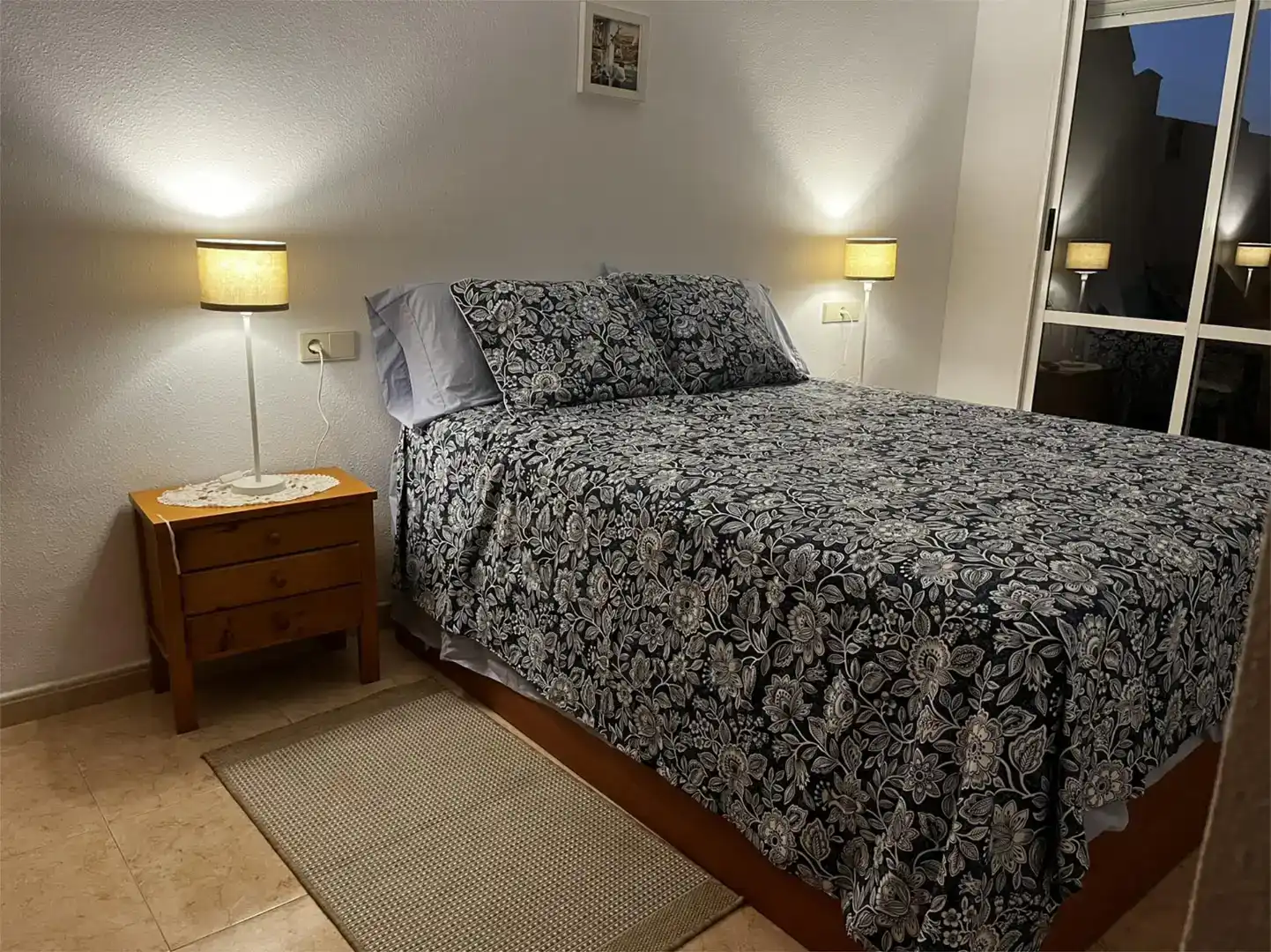 Habitación de Ático de alquiler en Torrevieja con Aire acondicionado, Amueblado y Horno