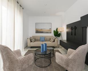 Living room of Attic for sale in  Granada Capital  with Air Conditioner, Heating and Parquet flooring