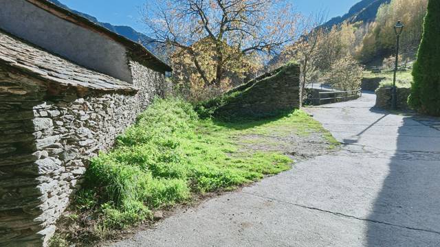 Terreno residencial en Venta en Carrer Riu Areo en Alins