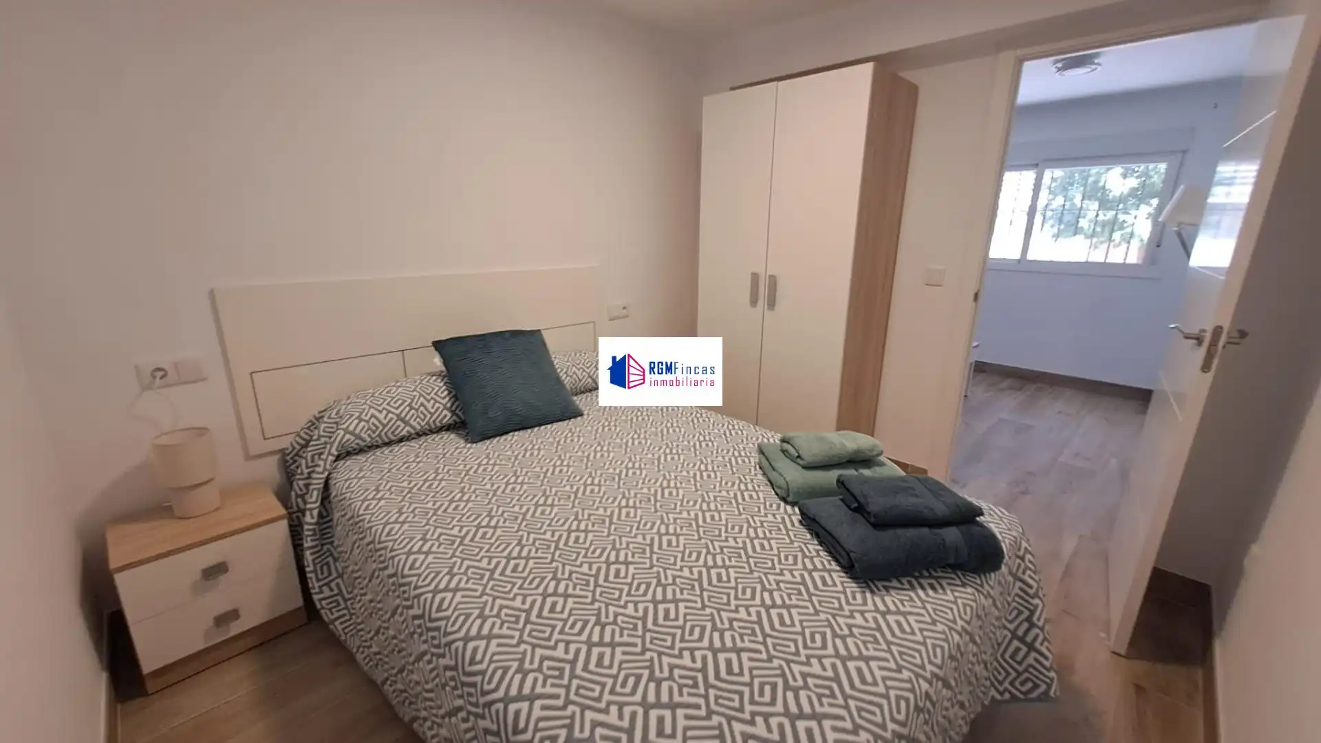 Habitación de Piso de alquiler en Sevilla con Aire acondicionado