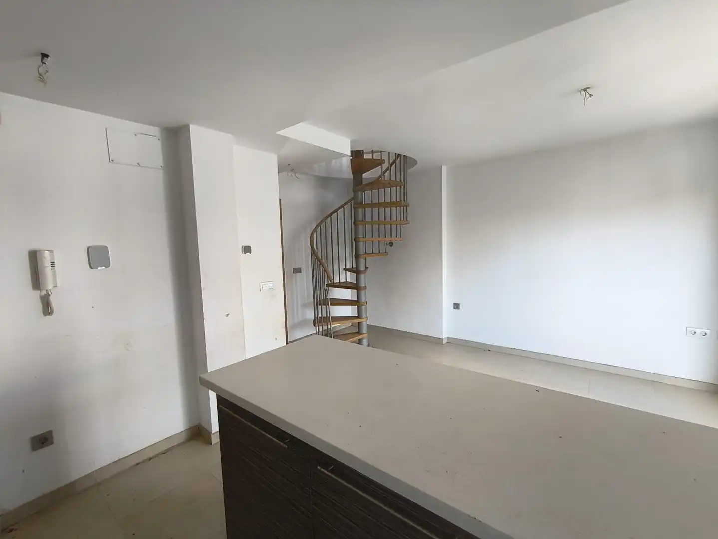 Dachboden zum Verkauf in Pulianas mit Terrasse und Balkon