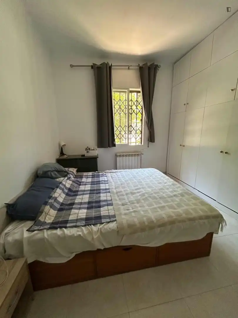 Bedroom of Apartments for share in Barcelona  with Furnished, Washing machine and Internet
