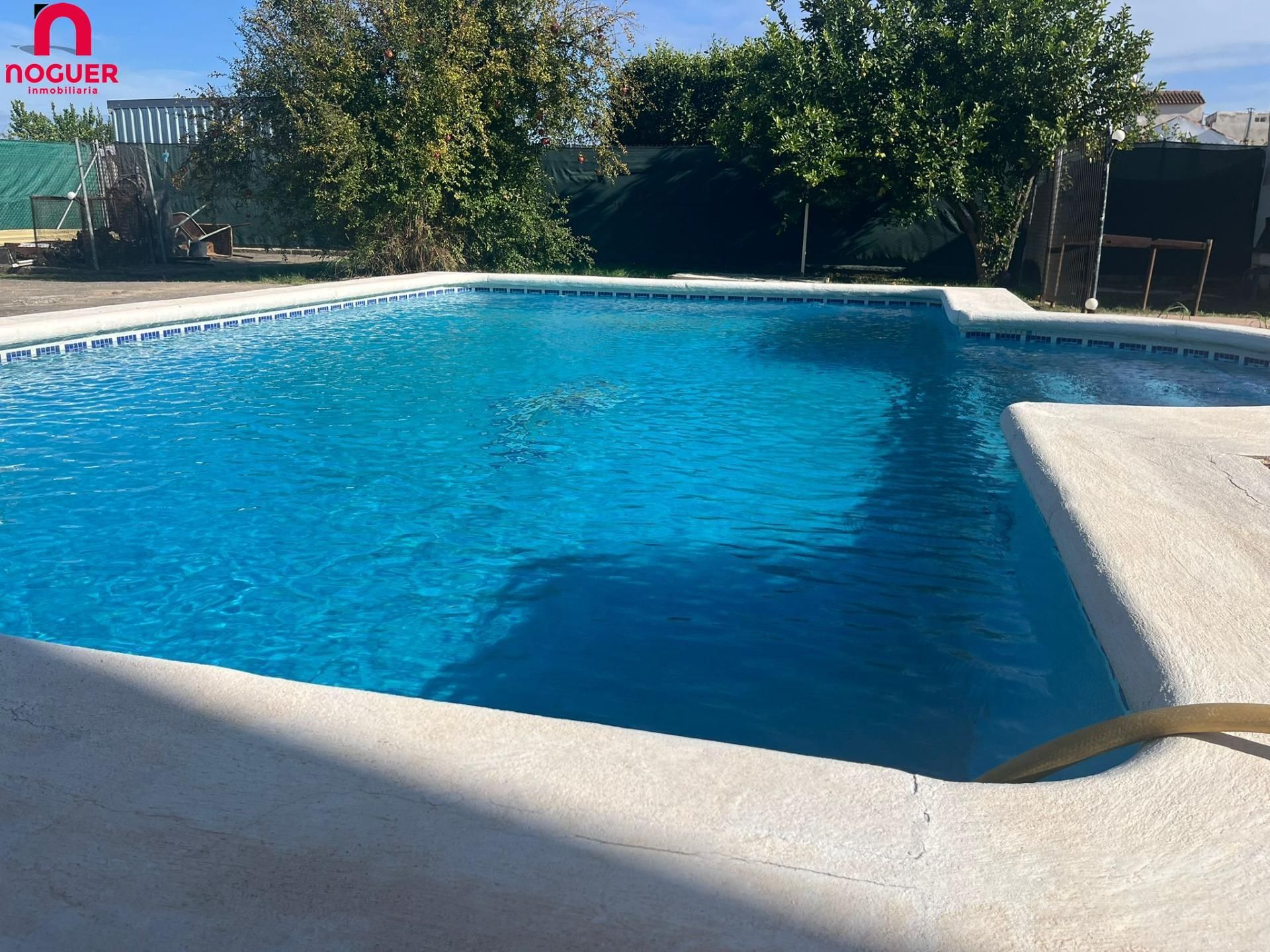 Swimming pool of House or chalet for sale in  Córdoba Capital  with Air Conditioner and Swimming Pool
