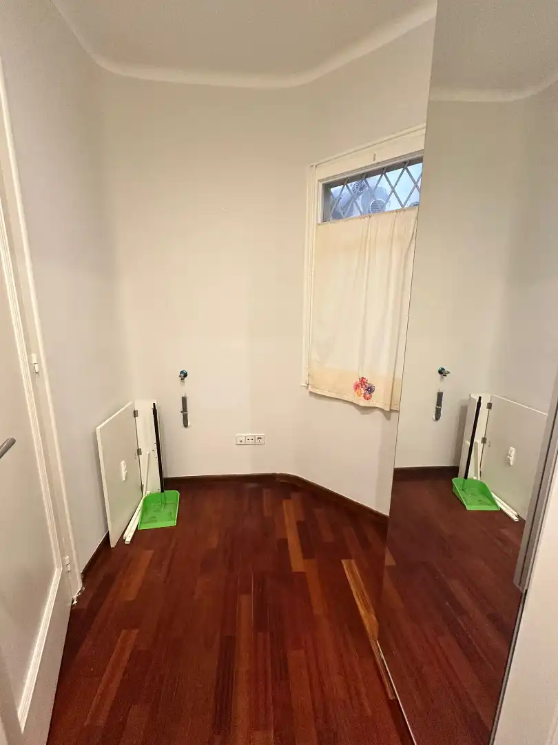 Piso de alquiler en Barcelona con Calefacción y Parquet
