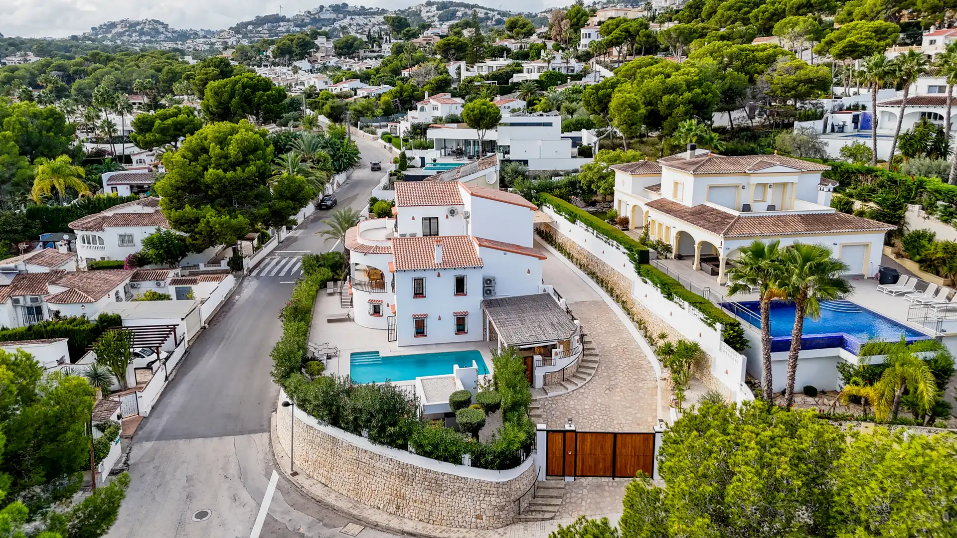 Vista exterior de Casa o xalet en venda en Moraira amb Alarma