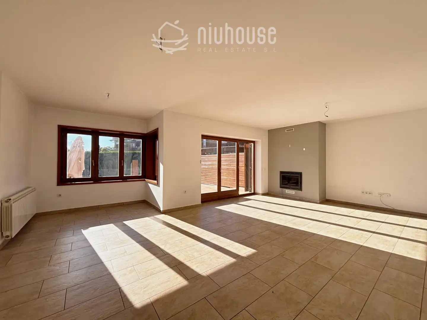 Sala d'estar de Casa adosada en venda en Puigcerdà, Girona