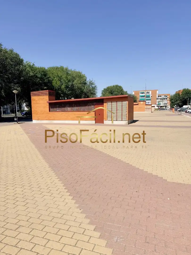 Individuel à vendre à Avenida de Juan Carlos I 9, imagen 4
