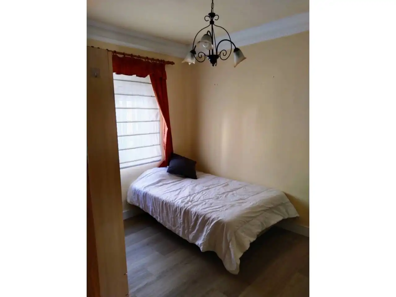 Bedroom of Flat for rent in Burgos  with Heating, Terrace and Furnished