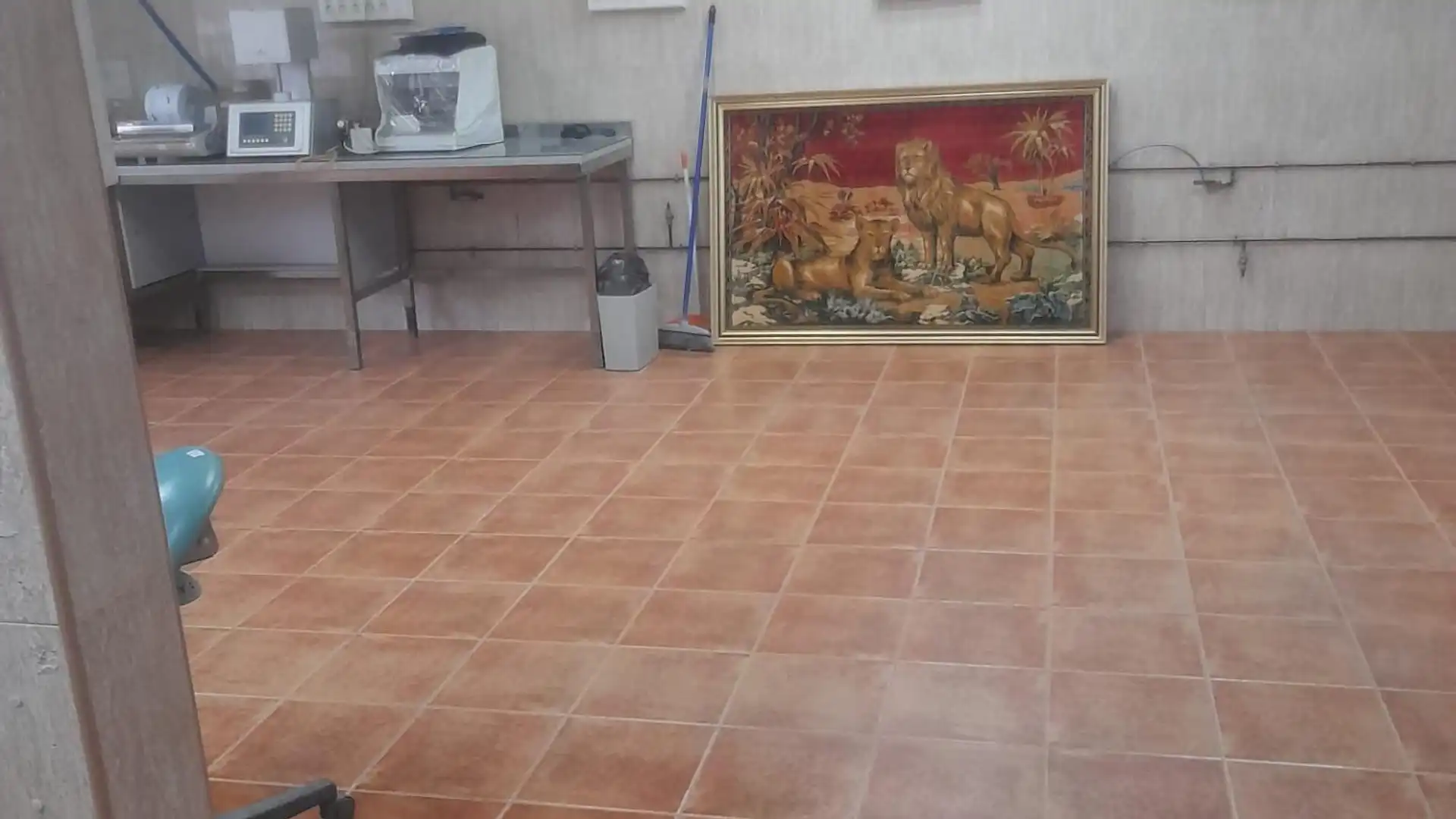 Local en venta en Alfafara con Aire acondicionado