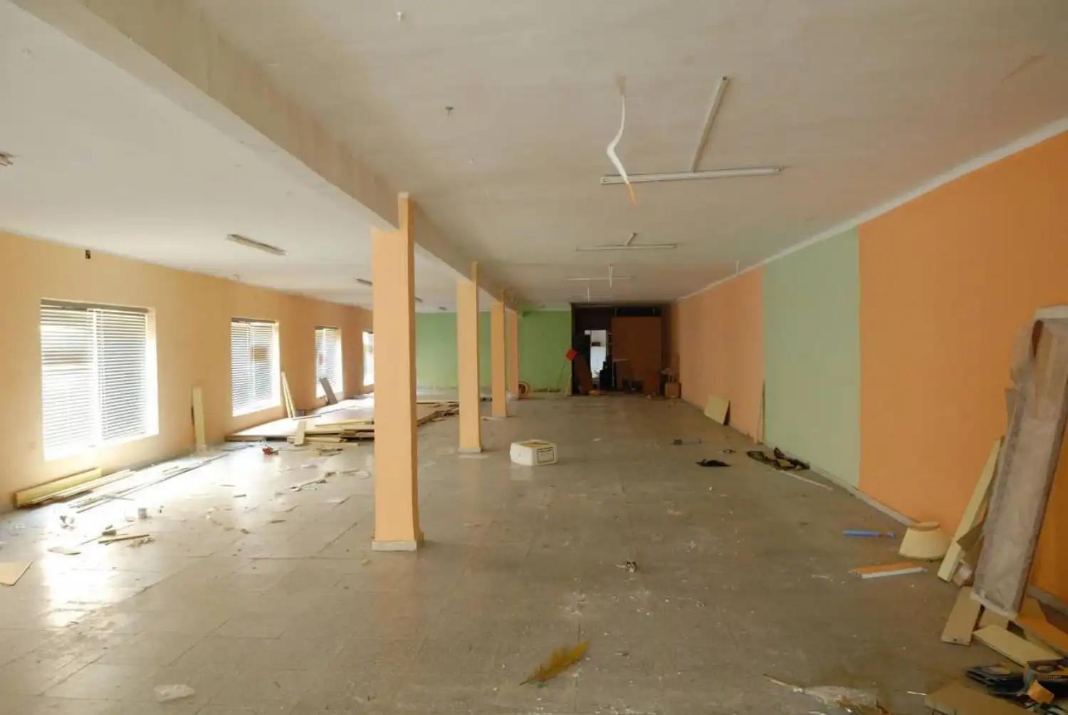 Local comercial en venda a Marqués, imagen 6