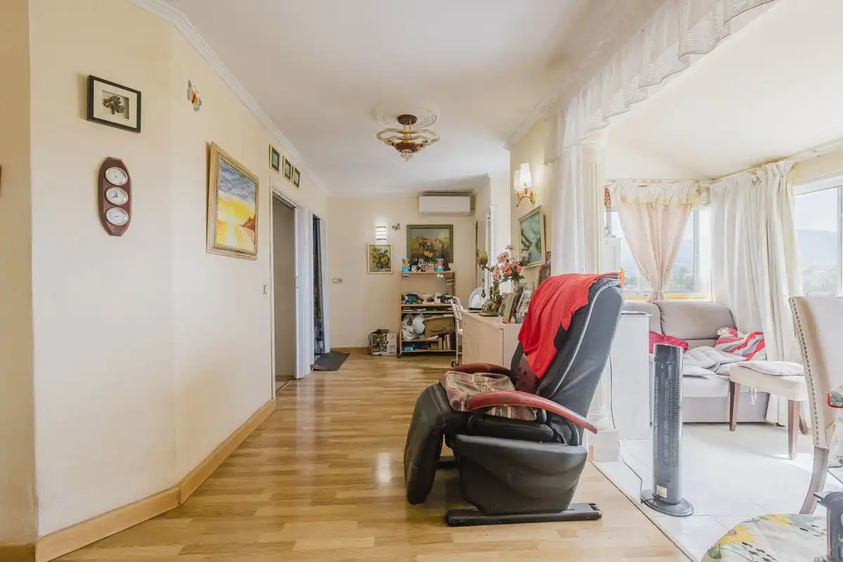 Casa a schiera con terrazza in vendita a Avenida de Gran Bretaña, imagen 2