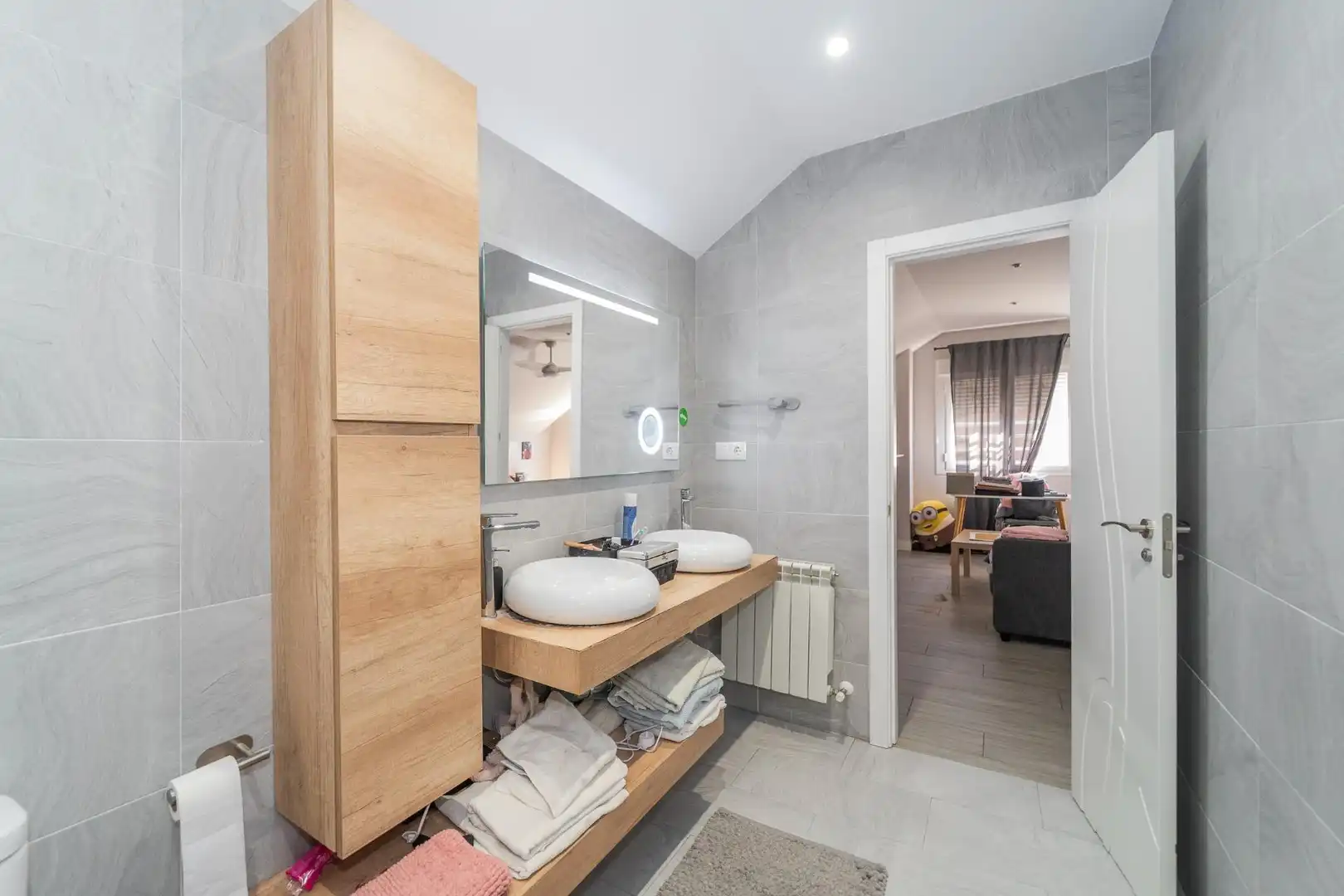 Baño de Casa o chalet en venta en Olías del Rey con Aire acondicionado, Calefacción y Jardín privado