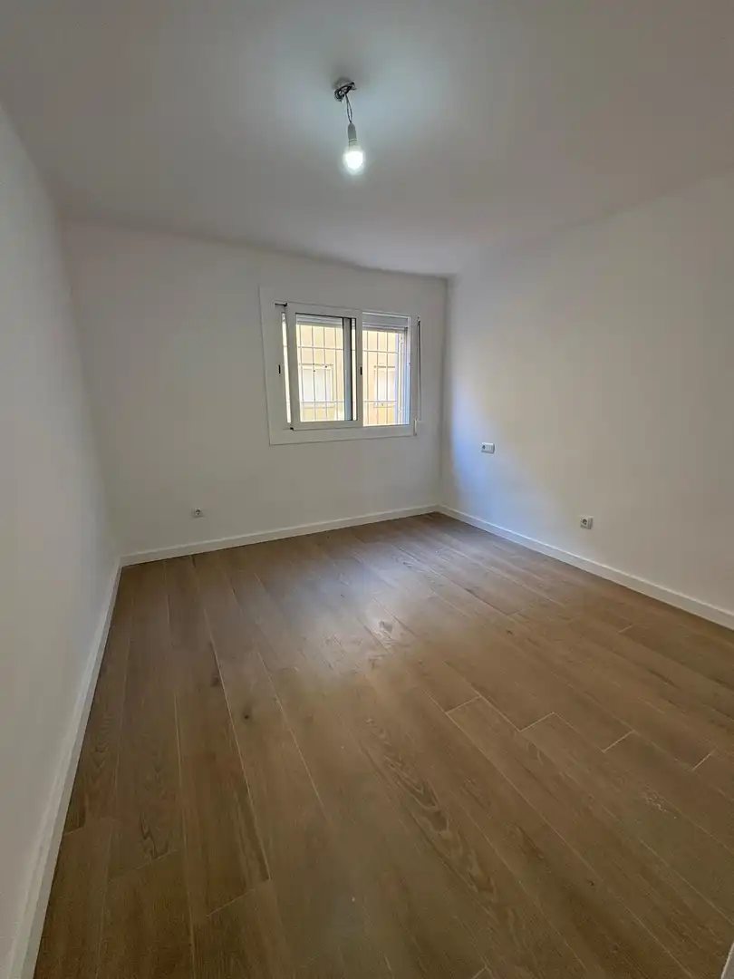 Habitación de Piso en venta en Badalona