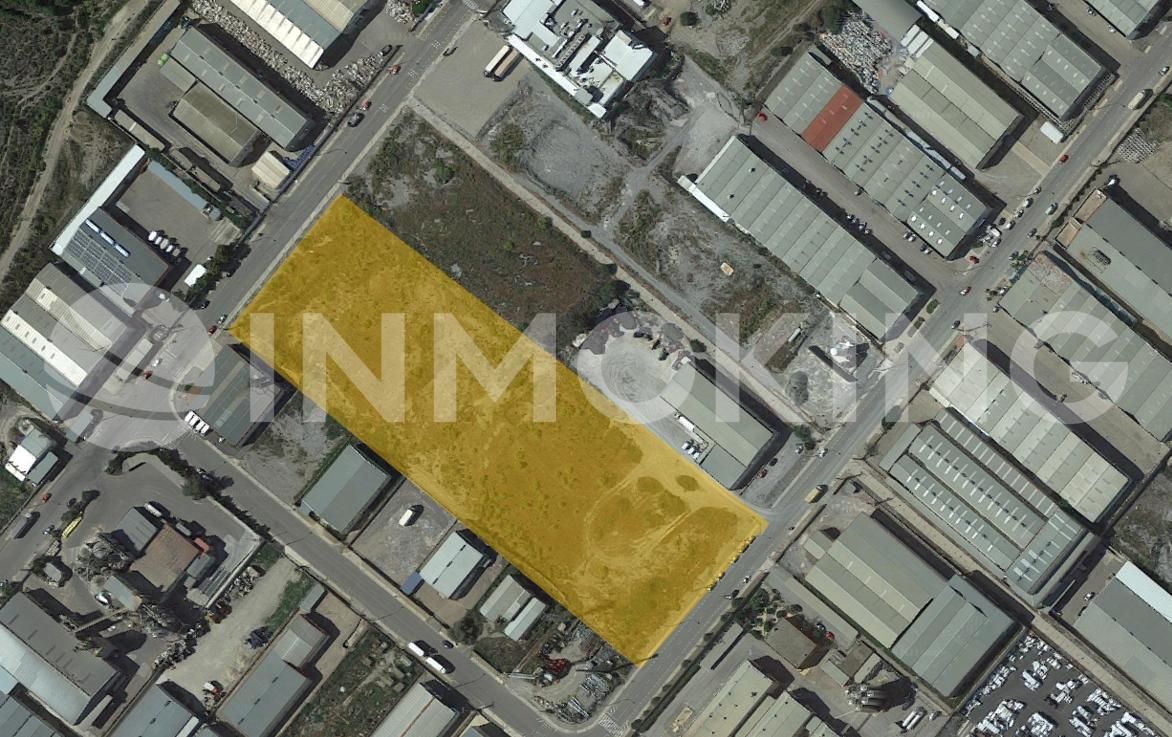 Terreny industrial en venda en Lorca