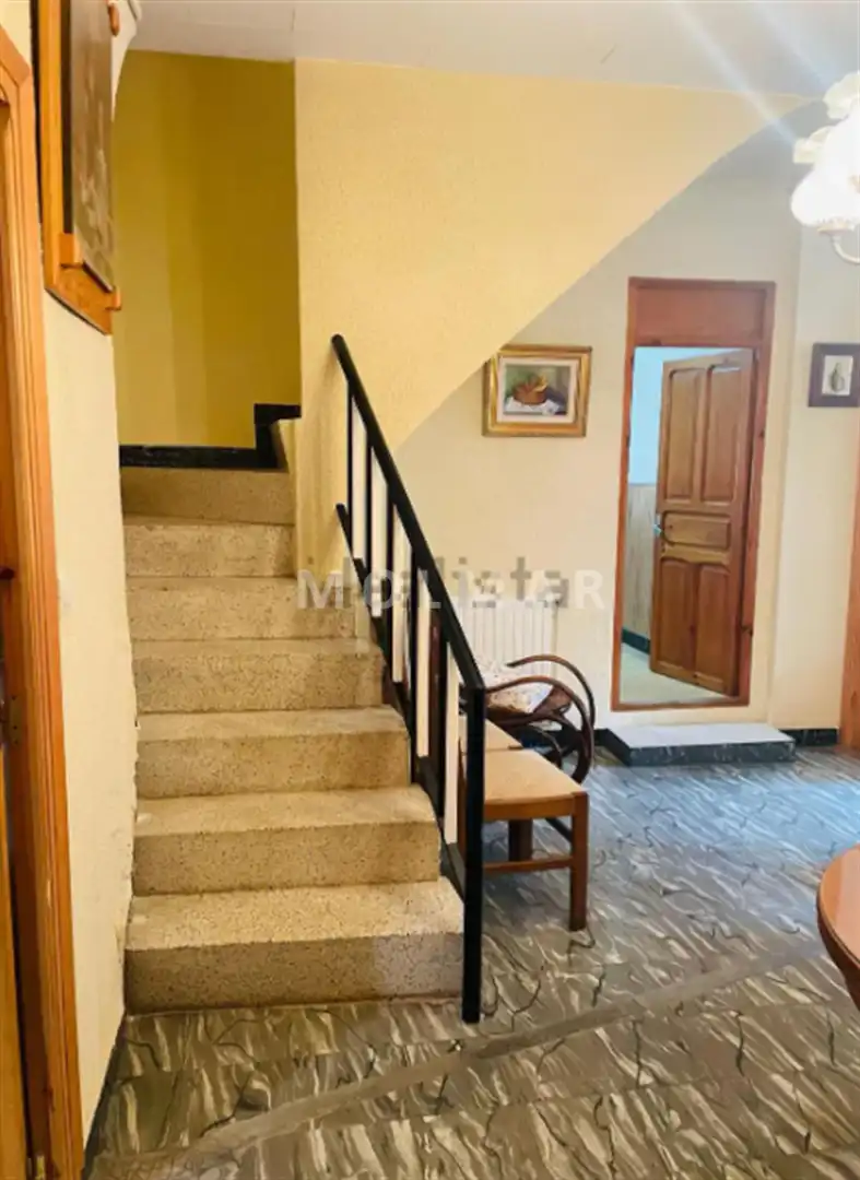 Casa o chalet en venta en Ayora con Terraza, Trastero y Balcón