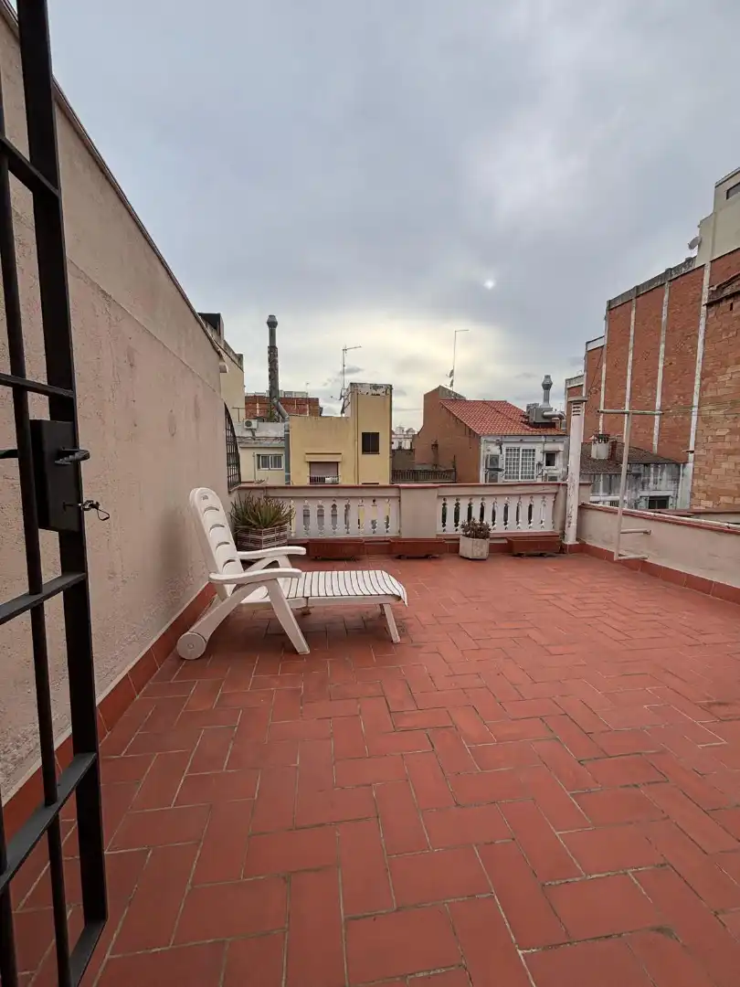 Terraza de Casa o chalet en venta en L'Hospitalet de Llobregat con Jardín privado