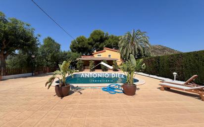 Swimming pool of House or chalet for sale in Monforte del Cid  with Air Conditioner and Heating