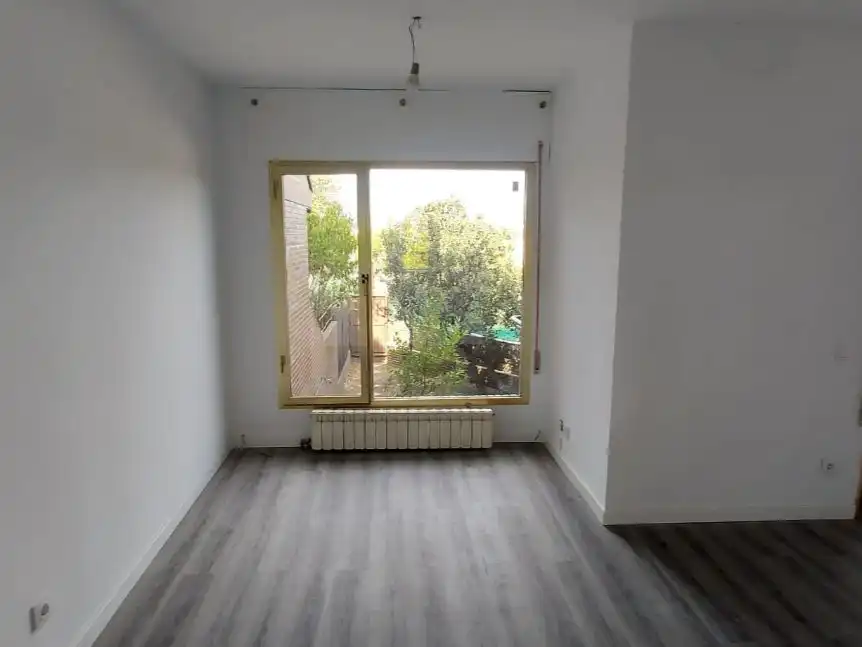 Dormitori de Casa o xalet de lloguer en La Navata