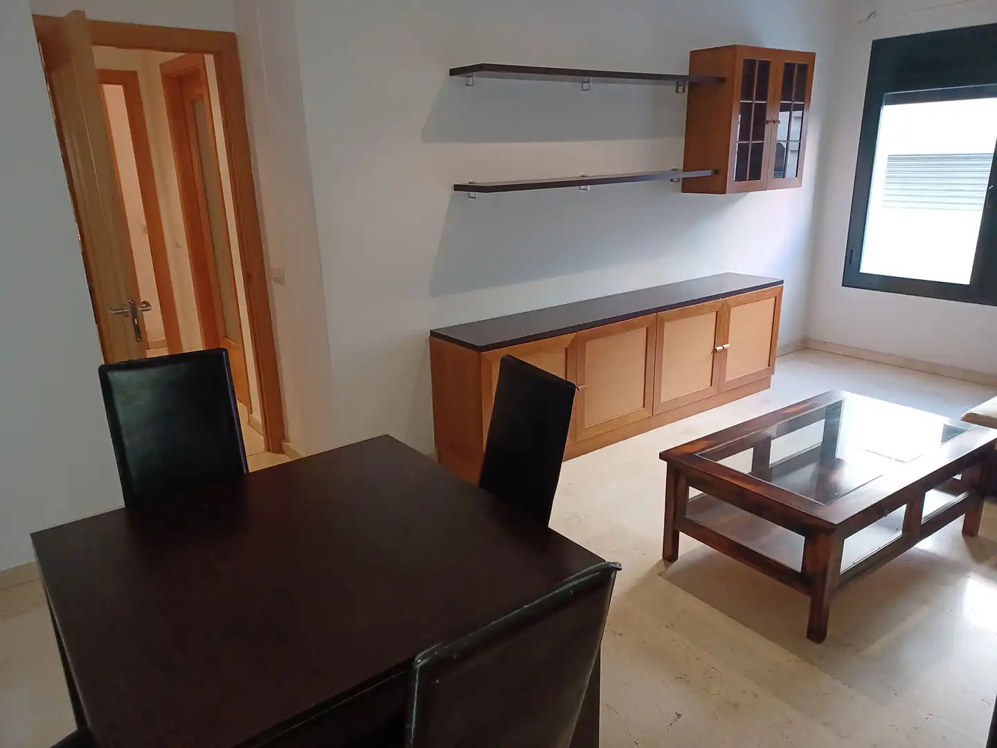 Comedor de Planta baja en venta en Figueres con Calefacción, Trastero y Amueblado