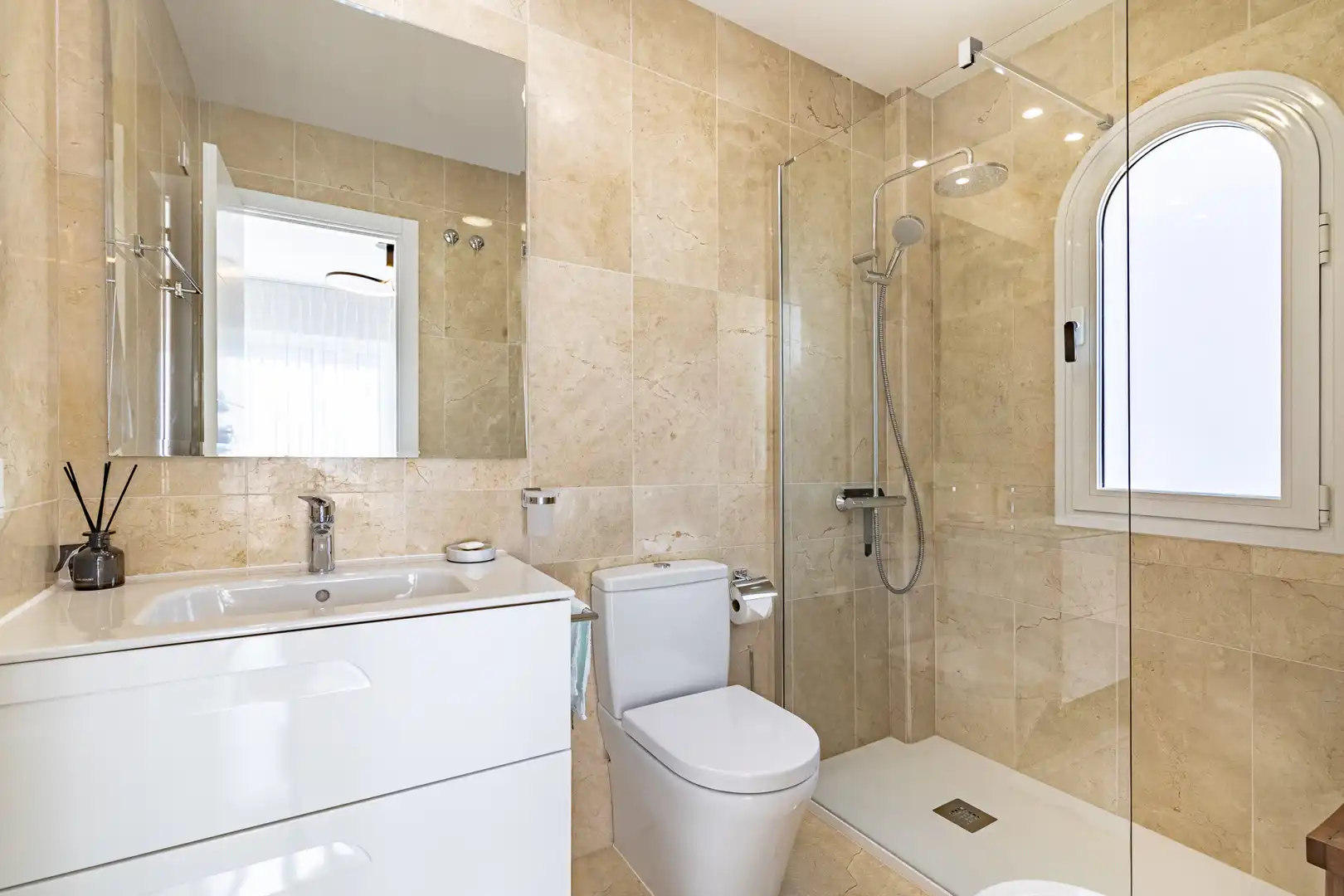 Apartament amb piscina en venda a Milla de Oro, imagen 28