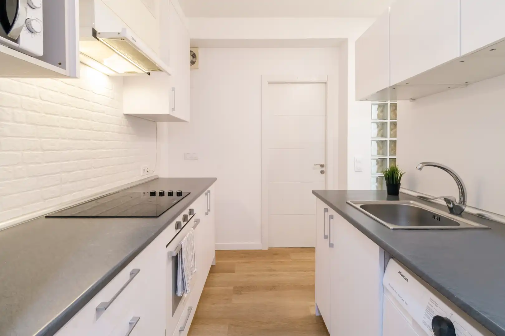 Kitchen of Apartments for share in Centro