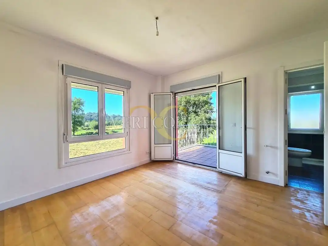 Casa o xalet en venda a Camín del Gurguyu, Sariego