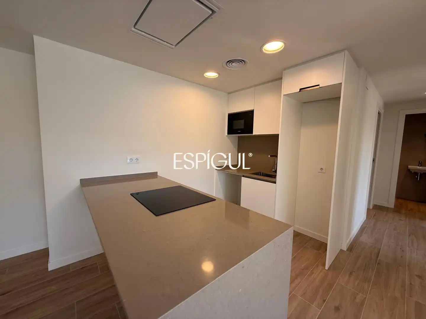 Küche von Wohnung zur Miete in Girona mit Heizung, Terrasse und Abstellraum