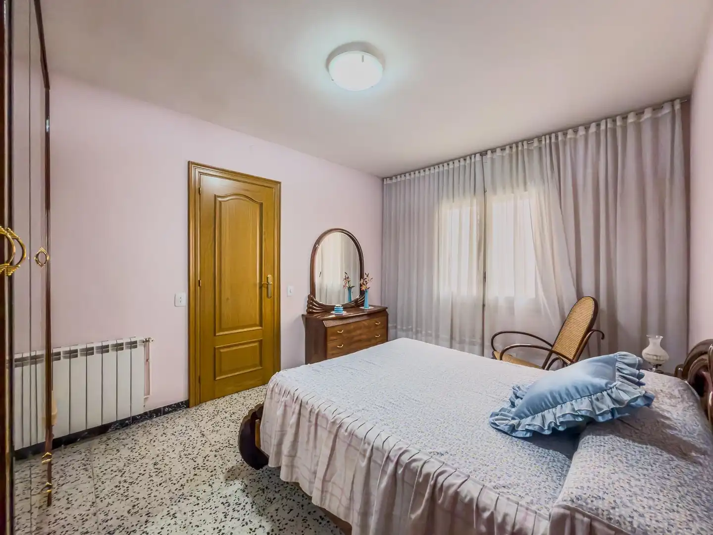 Schlafzimmer von Wohnung zum Verkauf in Terrassa mit Heizung