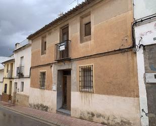 Casa adosada en venda a Caudete