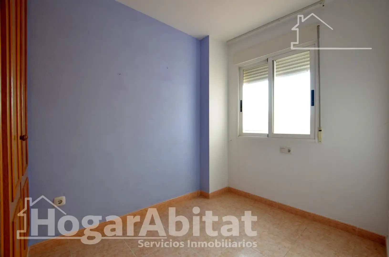 Dormitori de Apartament en venda en Tavernes de la Valldigna amb Terrassa, Traster i Balcó