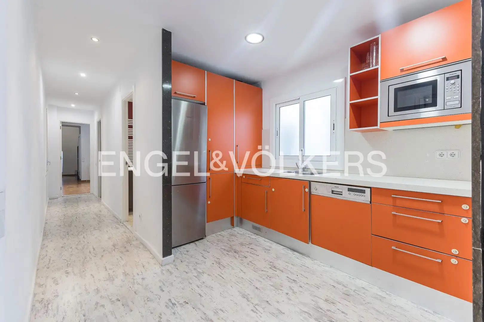Cocina de Ático en venta en Barcelona con Calefacción, Terraza y Balcón