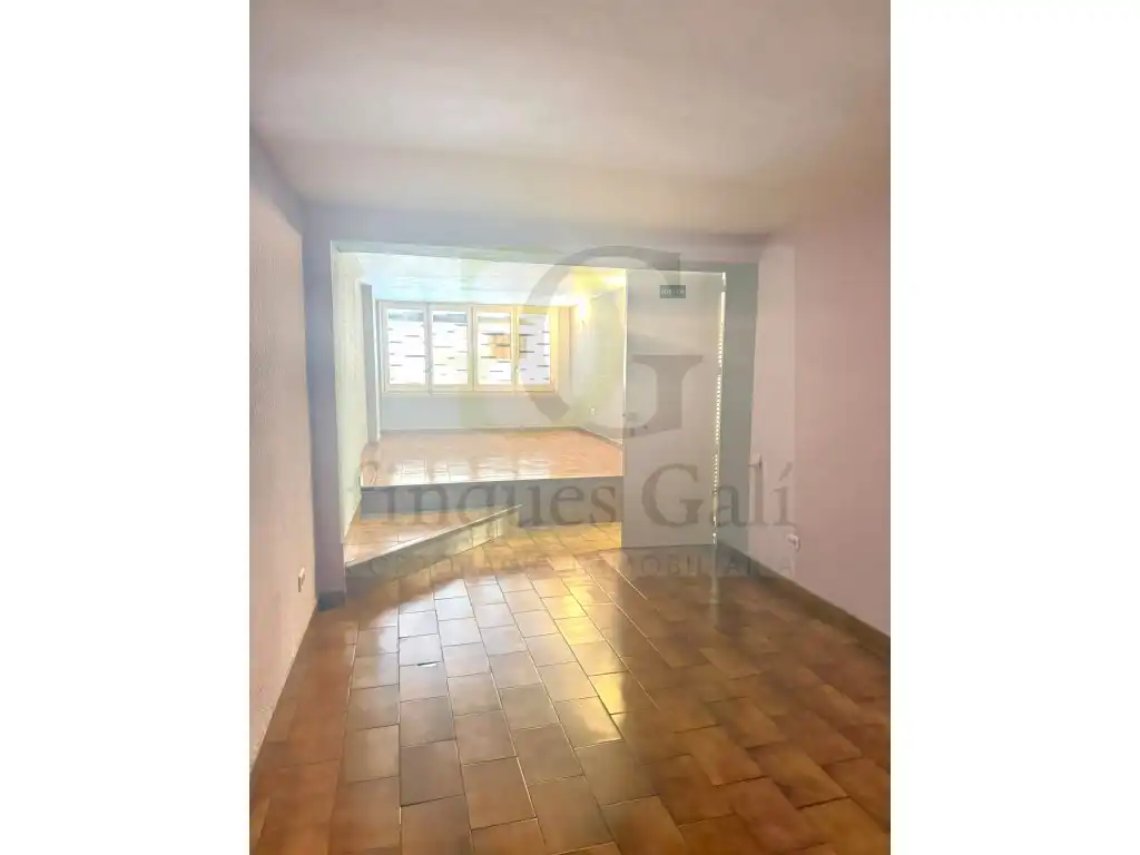 Commercial properties for rent in Manresa