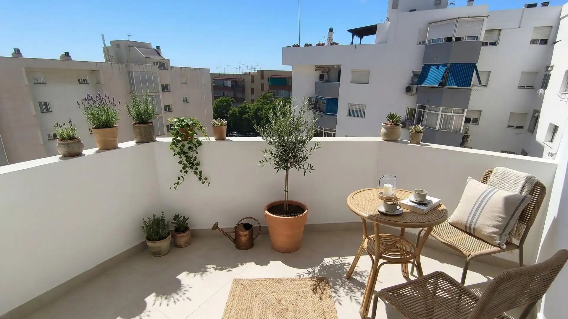 Terrasse von Wohnungen zum Verkauf in Benalmádena mit Klimaanlage, Parkett und Terrasse