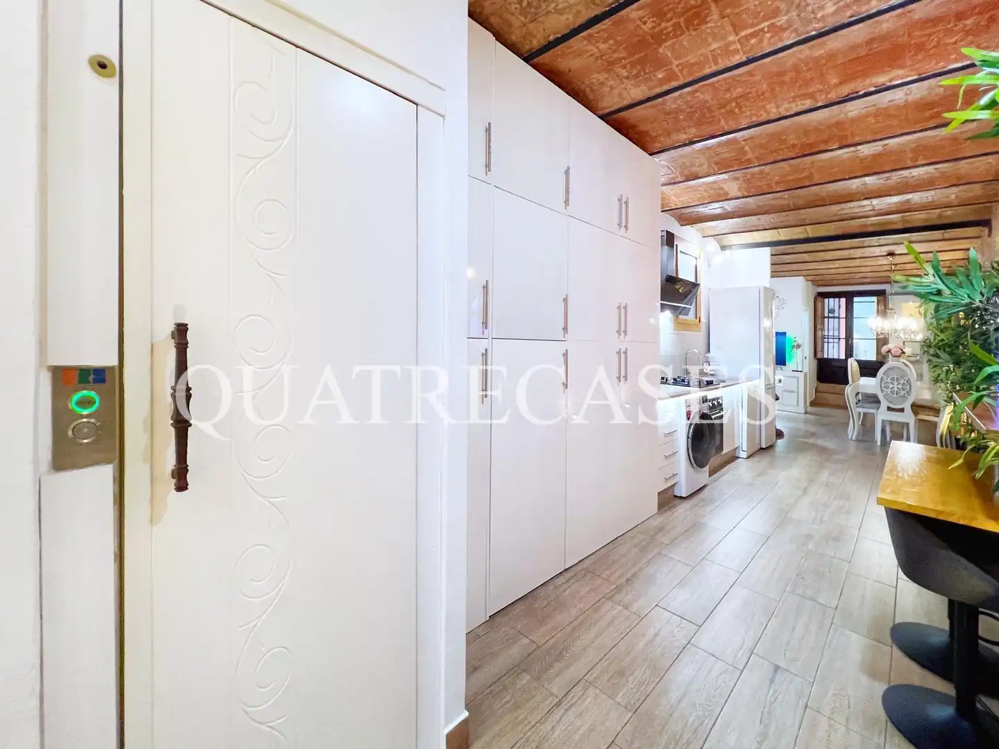Cocina de Piso en venta en Barcelona con Aire acondicionado, Calefacción y Parquet