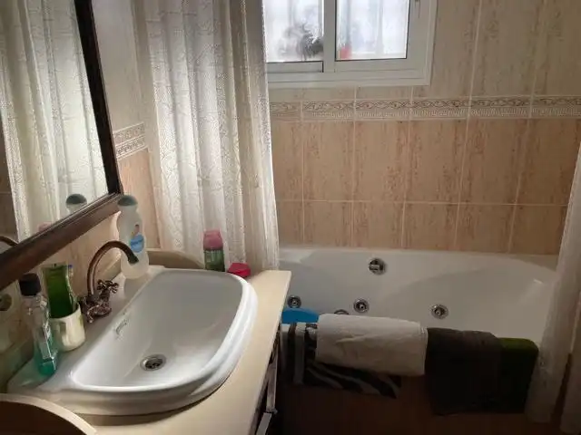 Flat with garden for sale in Estepona Pueblo, imagen 7