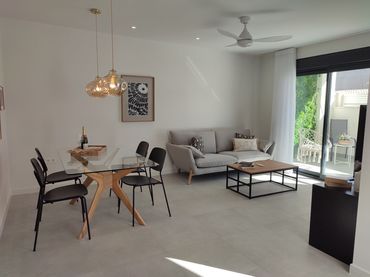 Bungalow mit Pool zum Verkauf in Pilar de la Horadada ciudad