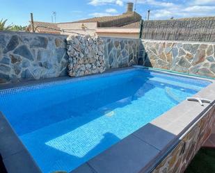 Piscina de Casa o xalet en venda en Les Cabanyes amb Aire condicionat, Calefacció i Terrassa